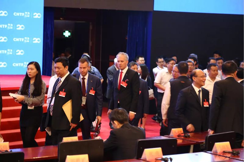 第二十届中国高新技术交易会-开幕式嘉宾.jpg